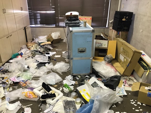 名古屋市東区K様の汚部屋になったオフィスの片付け画像